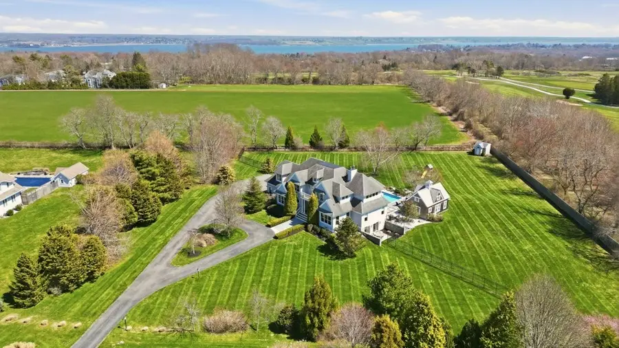 99 Meadowlark Lane, Portsmouth, RI 02871 - #3