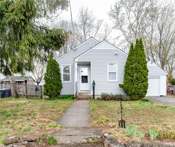 161 Adams Street, Warwick, RI 02888