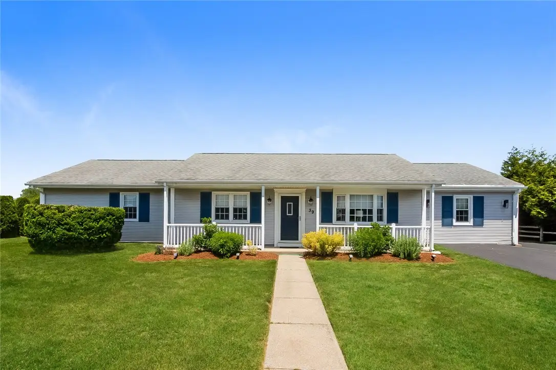 39 Davisville Lane, Narragansett, RI 02882 - #1