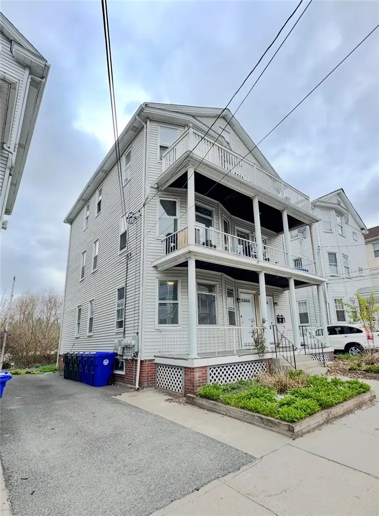 31 Richter Street, Providence, RI 02908 - #1
