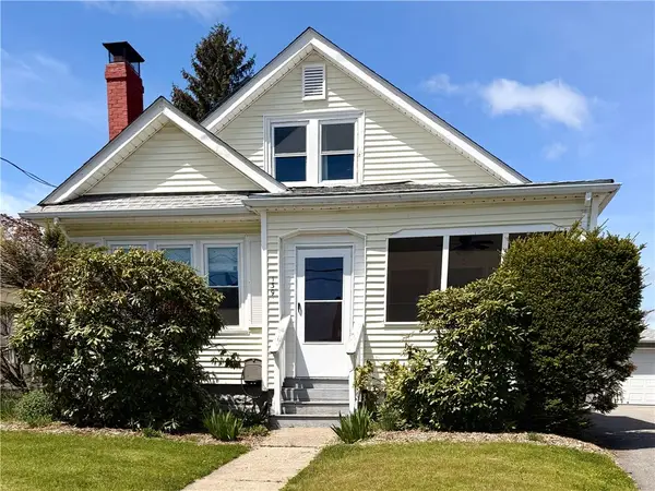 139 Grace Street, Cranston, RI 02910