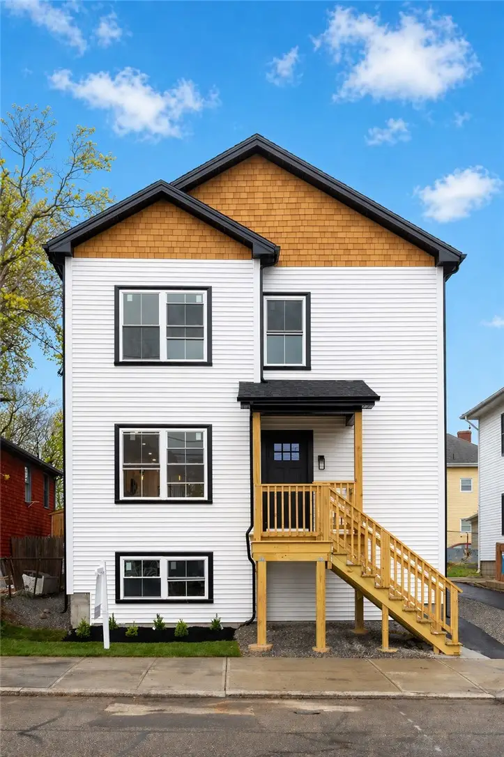 35 Mount Pleasant Avenue, Providence, RI 02908 - #1