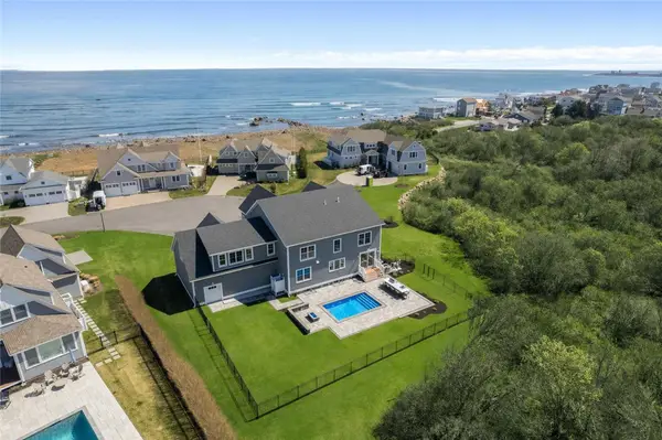 1046 Ocean Road, Narragansett, RI 02882