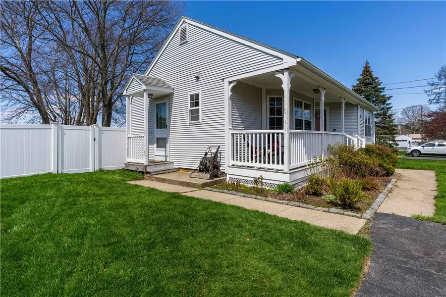 3 Mallory Court, Bristol, RI 02809 - #3