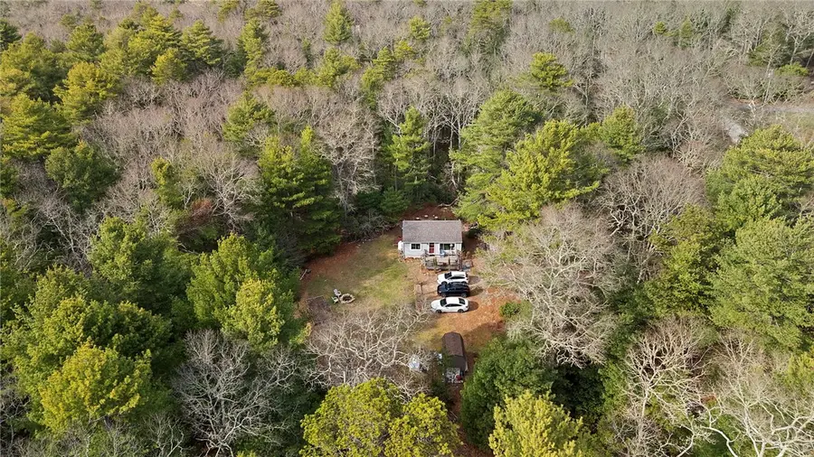 400 Gravelly Hill Road, South Kingstown, RI 02879 - #3