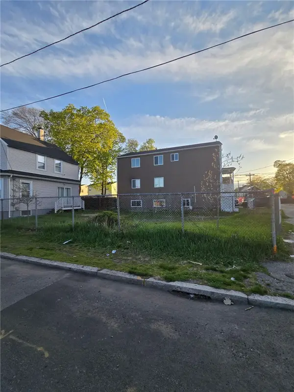 314 Sayles Street, Providence, RI 02905
