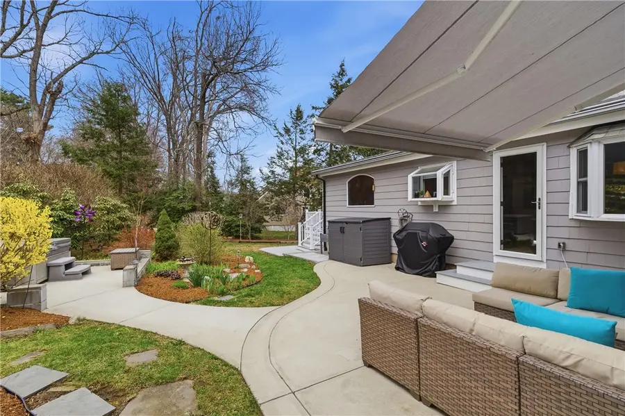 17 Morpheus Drive, Cumberland, RI 02864 - #2