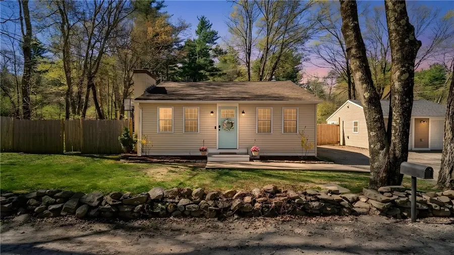 410 Field Hill Road, Scituate, RI 02815 - #3