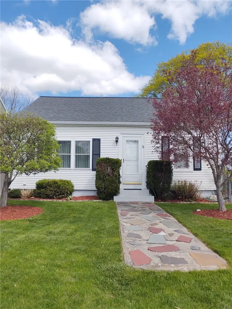 21 Urban Avenue, Pawtucket, RI 02860 - #2