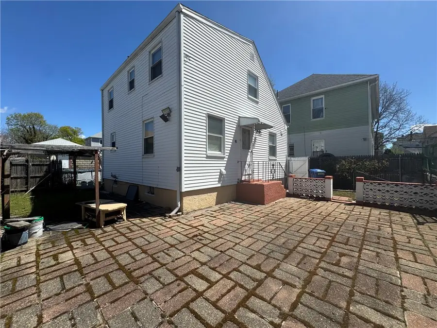 215 Roosevelt Street, Providence, RI 02909 - #2