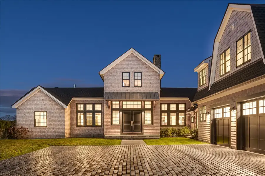 424 Third Beach Road, Middletown, RI 02842 - #2
