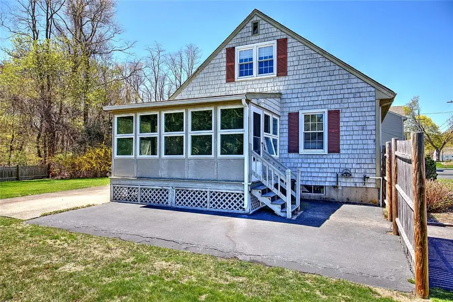 264 Waseca Avenue, Barrington, RI 02806 - #3