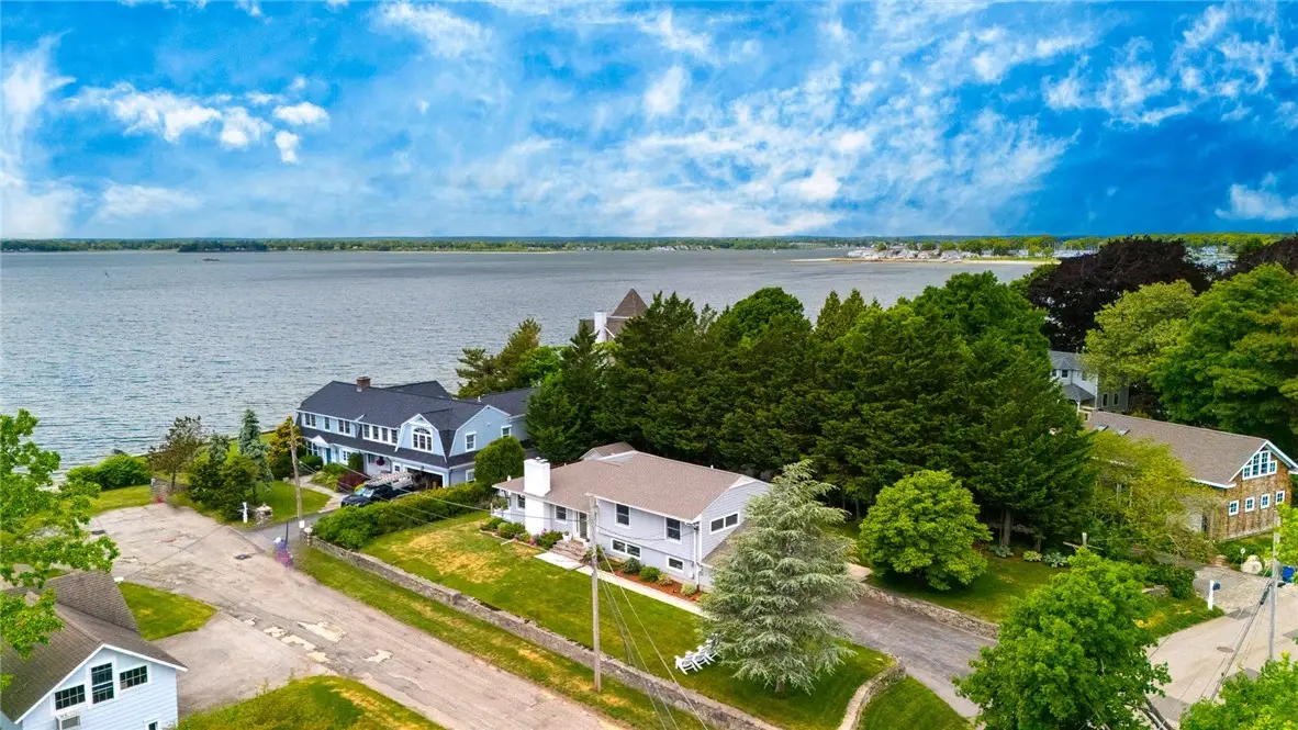 25 Appian Way, Barrington, RI 02806 - #1