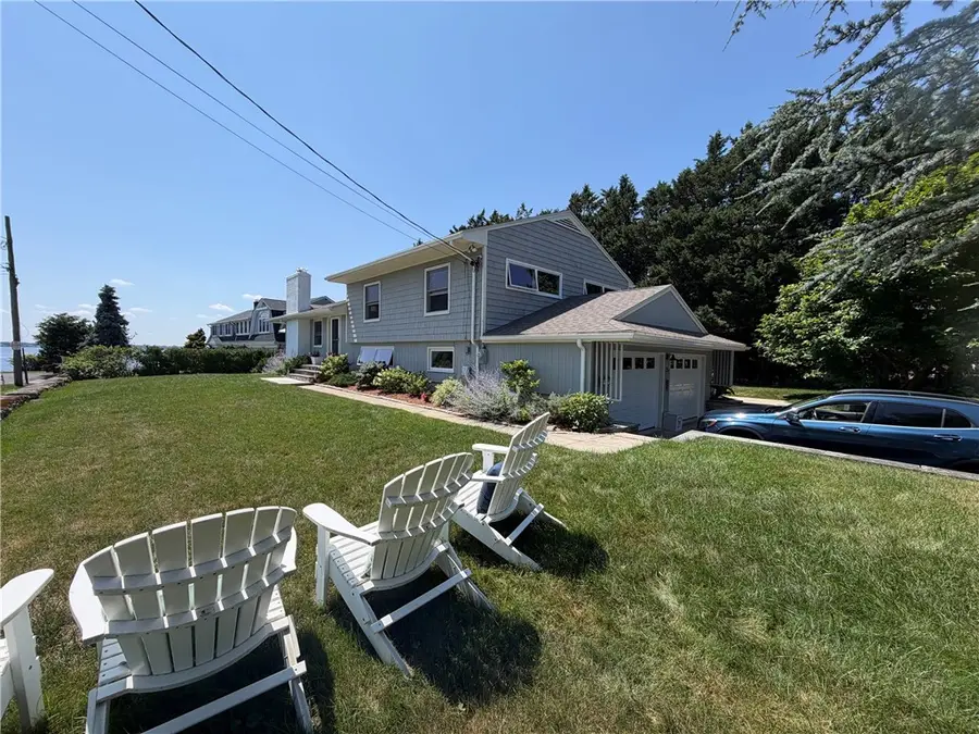 25 Appian Way, Barrington, RI 02806 - #3