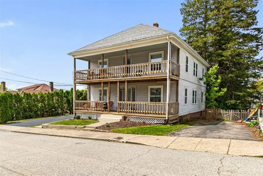6 Middle Street, West Warwick, RI 02893 - #3