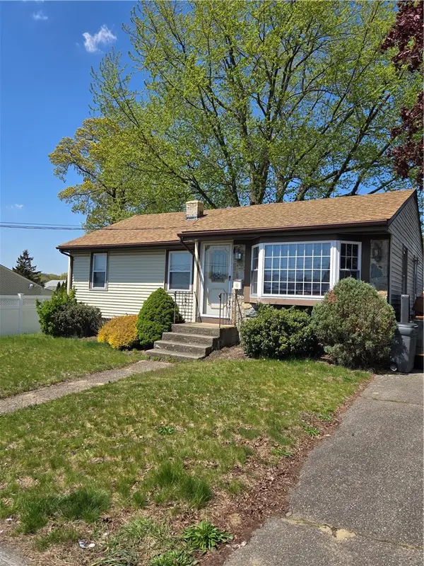 49 Jane Street, North Providence, RI 02904