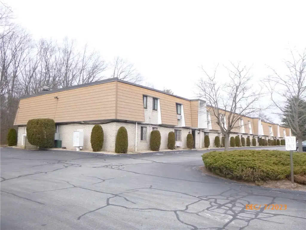 132 Hoffman Avenue #202, Cranston, RI 02920 - #1