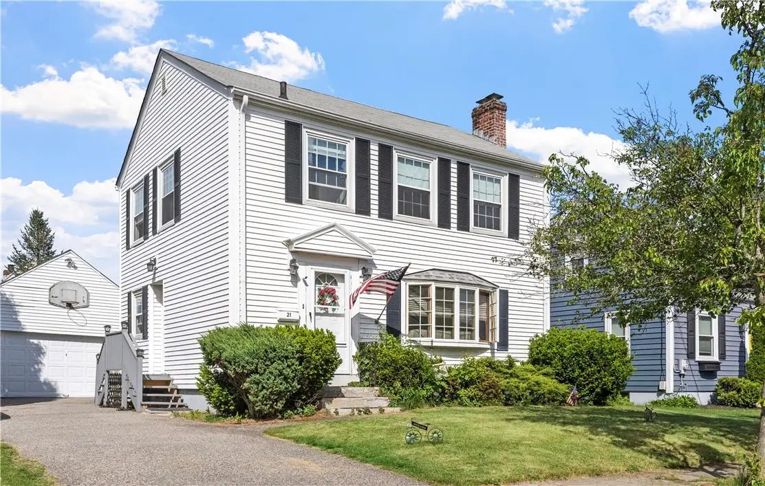 21 Brookwood Road, Cranston, RI 02920 - #1