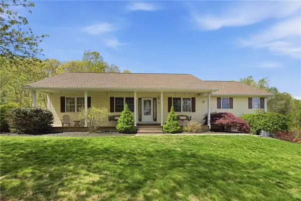 99 Burlingame Road, Smithfield, RI 02917