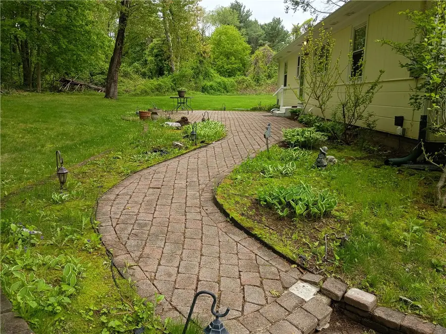 6 Old Pound Hill Road, North Smithfield, RI 02896 - #2