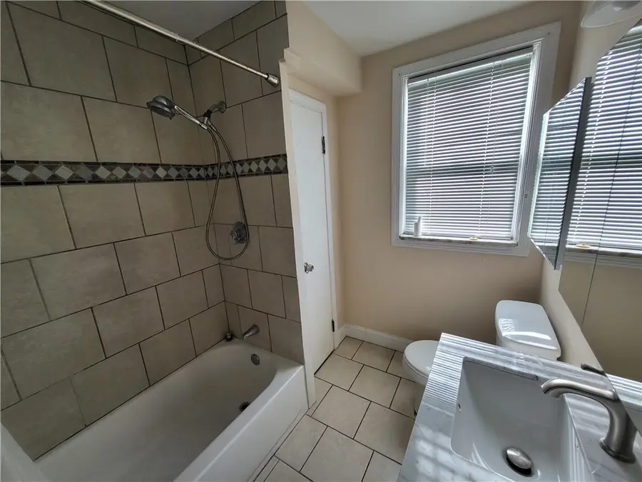 406 Admiral Street, Providence, RI 02908 - #3