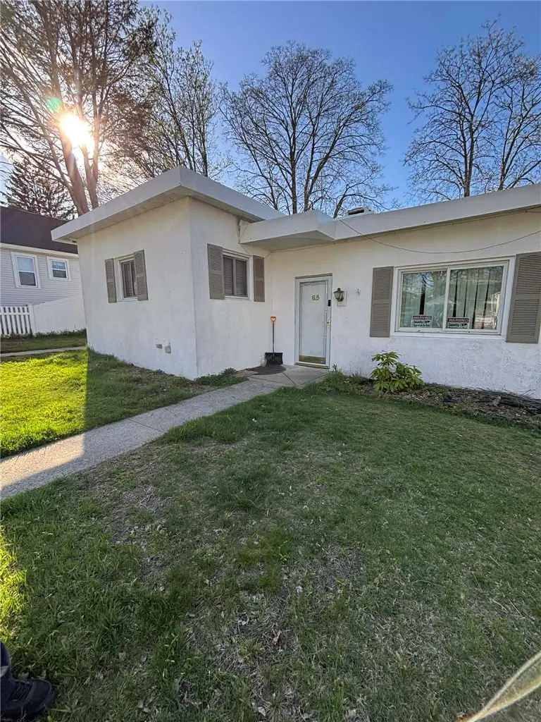 65 Hillcrest Avenue, Pawtucket, RI 02860 - #2