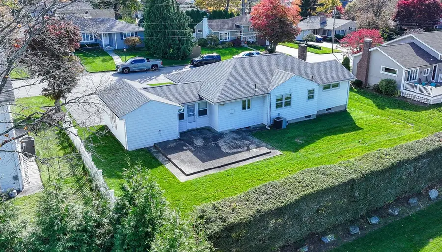 51 E Bel Air Road, Cranston, RI 02920 - #3