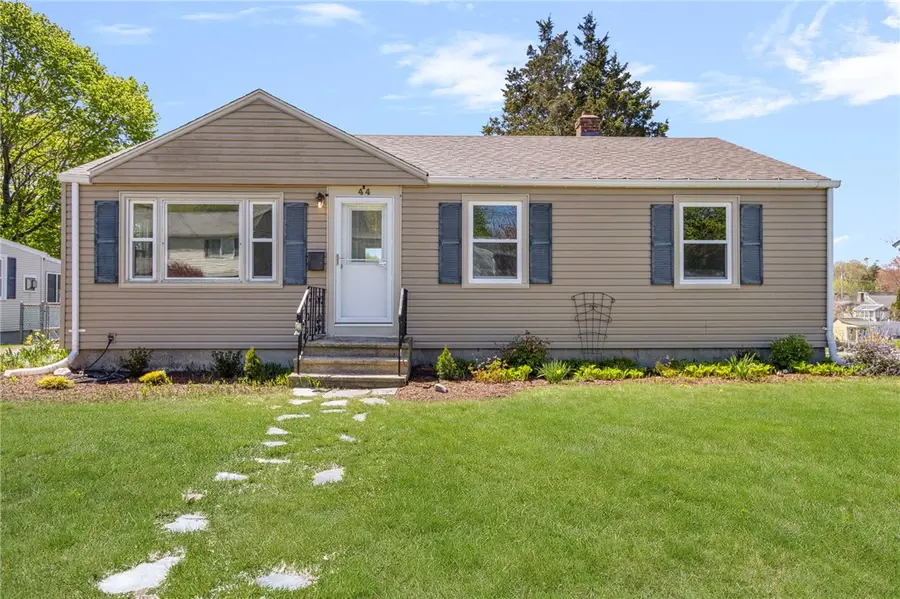 44 Ideal Court, Warwick, RI 02818 - #2