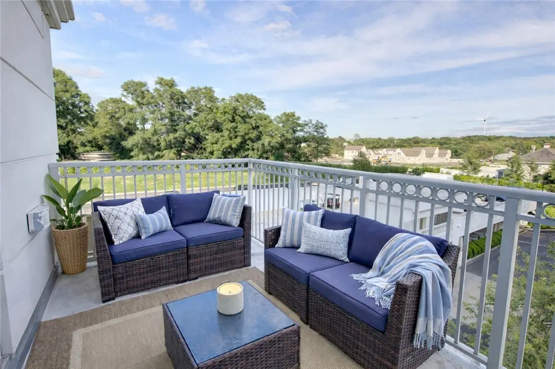 1 Tower Drive #406, Portsmouth, RI 02871 - #1