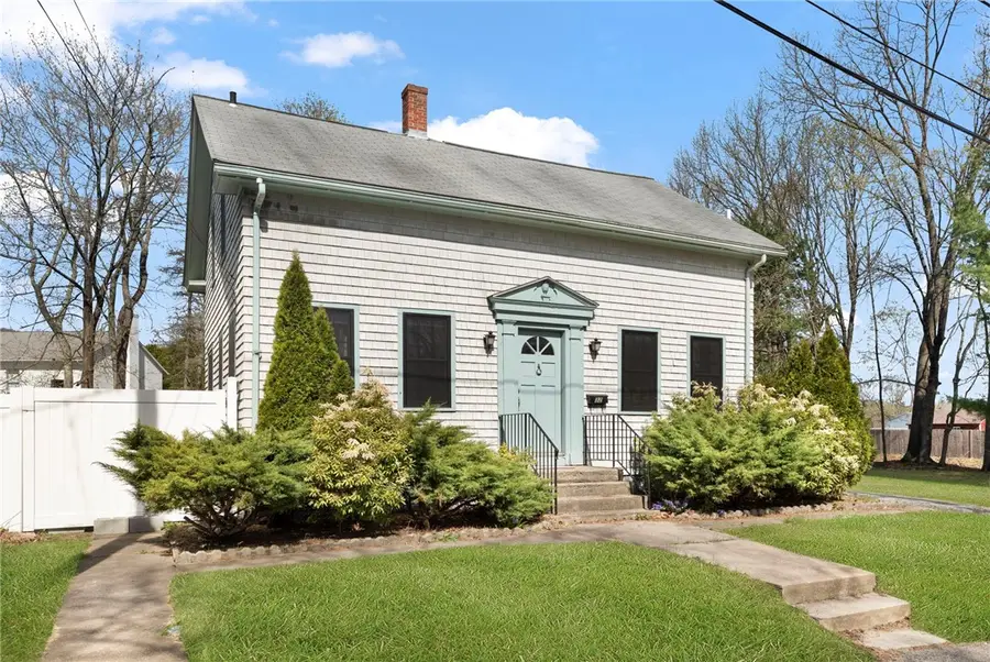 32 Brookdale Avenue, Cranston, RI 02921 - #2