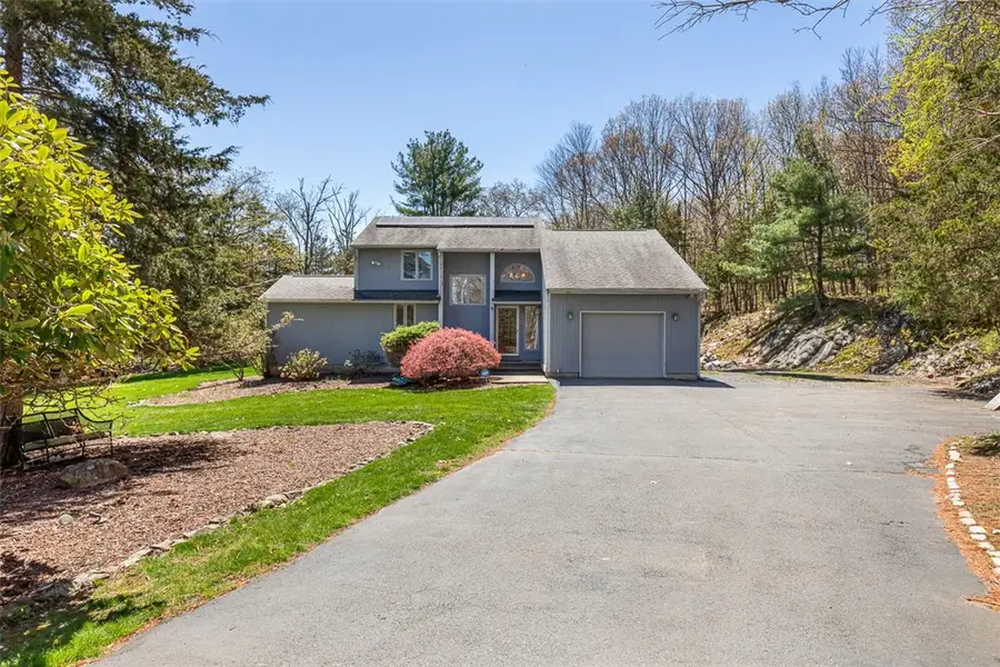 1112 Great Road, Lincoln, RI 02865 - #2