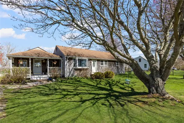 418 Long Highway, Little Compton, RI 02837