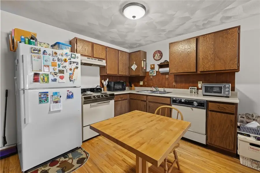 569 Smithfield Road #24, North Providence, RI 02904 - #3