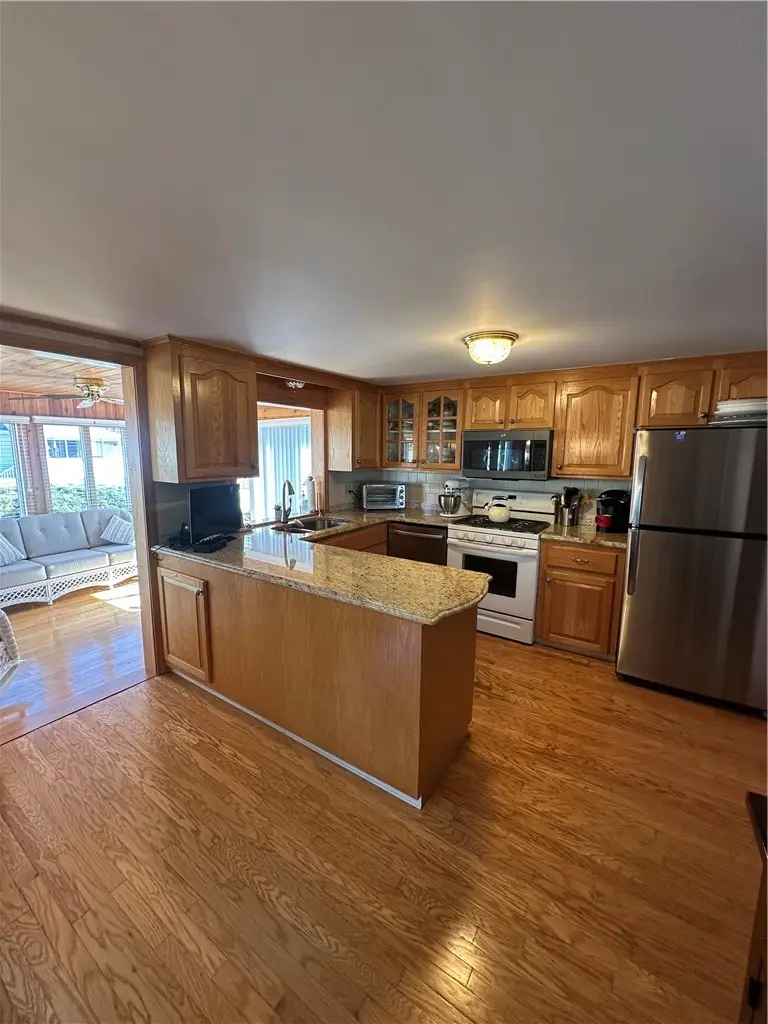 43 Bicentennial Way, North Providence, RI 02911 - #3