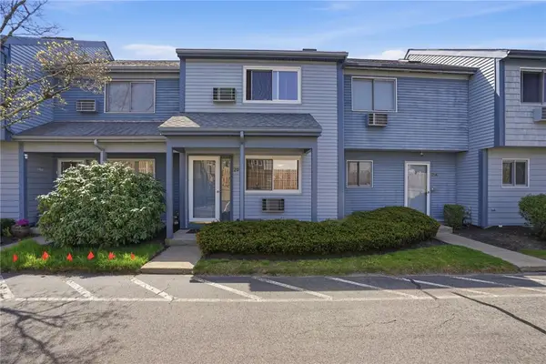 511 Child Street #205, Warren, RI 02885