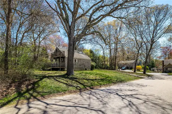 1 Wood Sorrel Trail, Narragansett, RI 02874