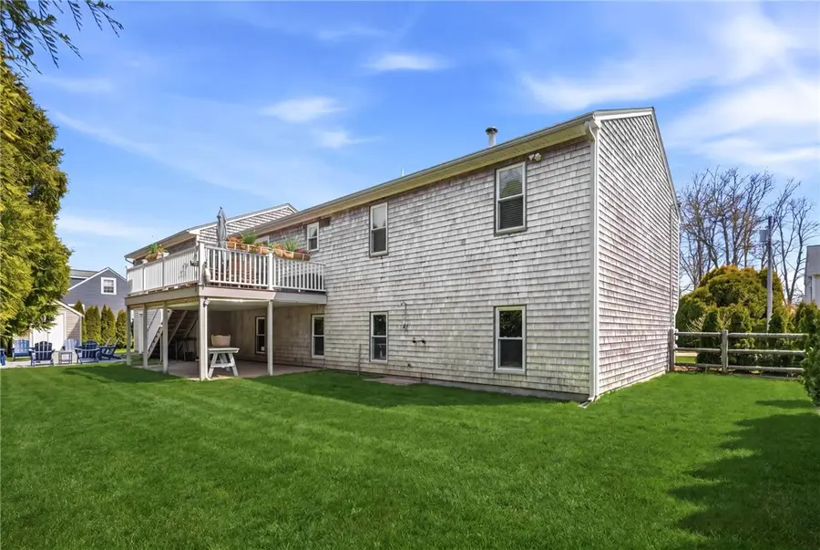 37 Pleasant Avenue, Narragansett, RI 02882 - #3