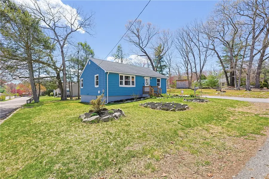 18 Adelaide Avenue, Smithfield, RI 02917 - #3