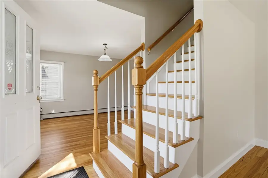 108 Hilton Avenue, Riverside, RI 02915 - #3