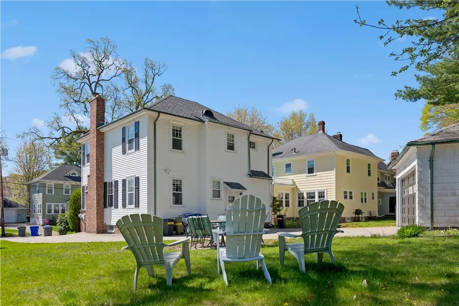 31 Elmcrest Avenue, Providence, RI 02908 - #3