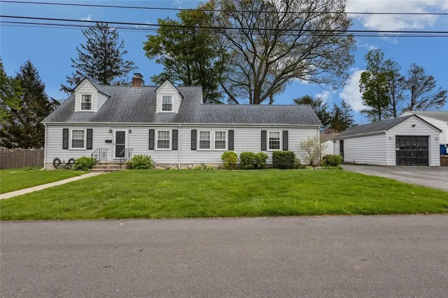 20 Bassett Avenue, Warwick, RI 02889 - #2