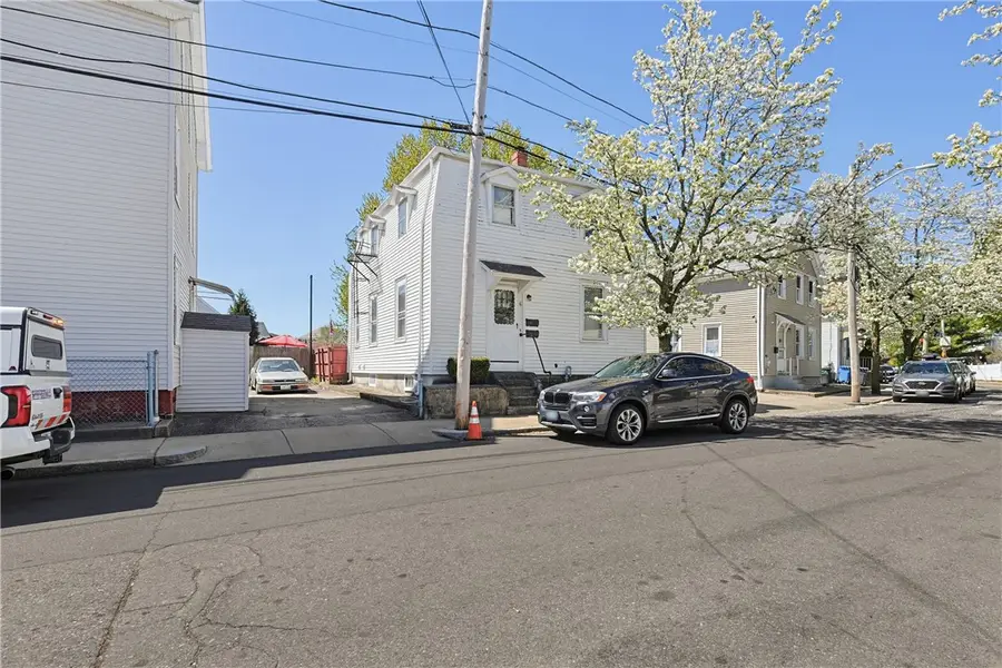 6 Franklin Avenue, Cranston, RI 02920 - #2