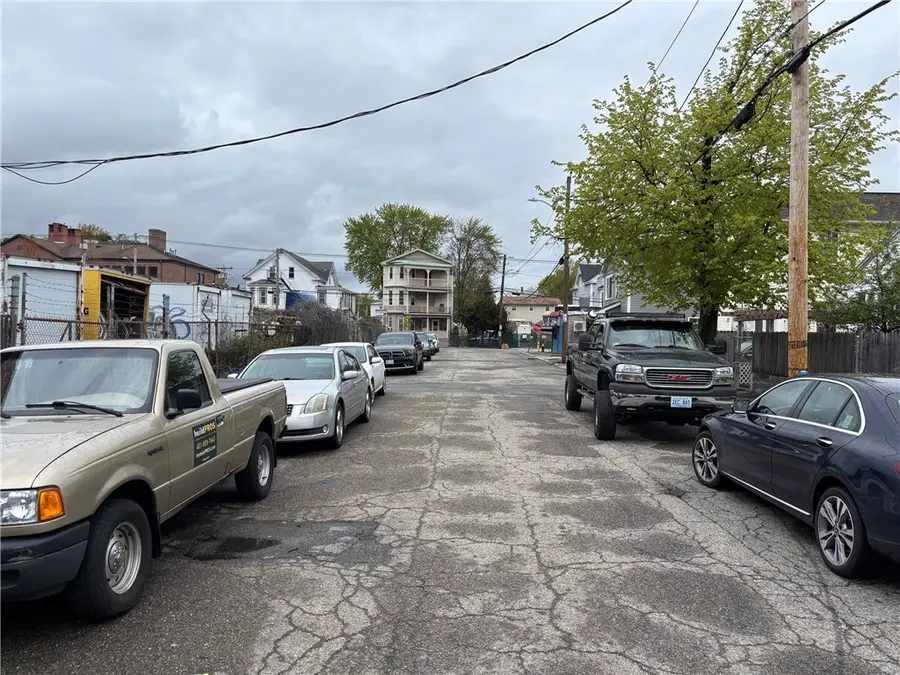 18 Calhoun Avenue, Providence, RI 02907 - #2
