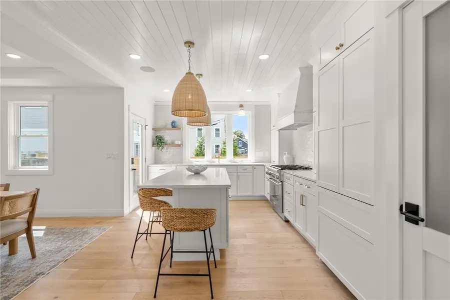 7 Wellington Avenue, Newport, RI 02840 - #2