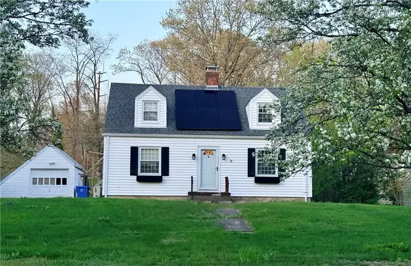 625 Mendon Road, Cumberland, RI 02864