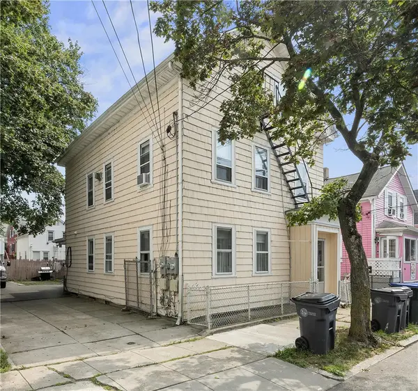 150 Early Street, Providence, RI 02907
