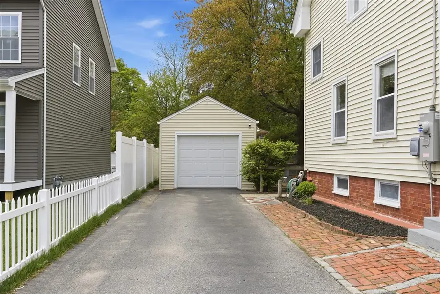 27 Hemlock Avenue, Cranston, RI 02910 - #3