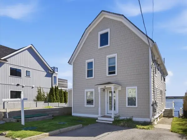 38 Aquidneck Avenue, Portsmouth, RI 02871