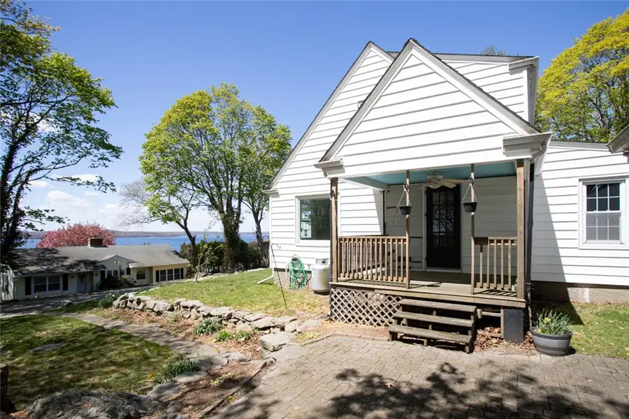 6 Miles Avenue, Tiverton, RI 02878 - #3