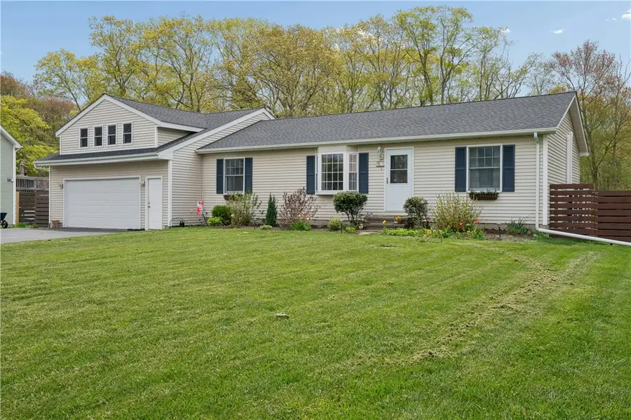 20 Oak Hill Drive, Exeter, RI 02822 - #3